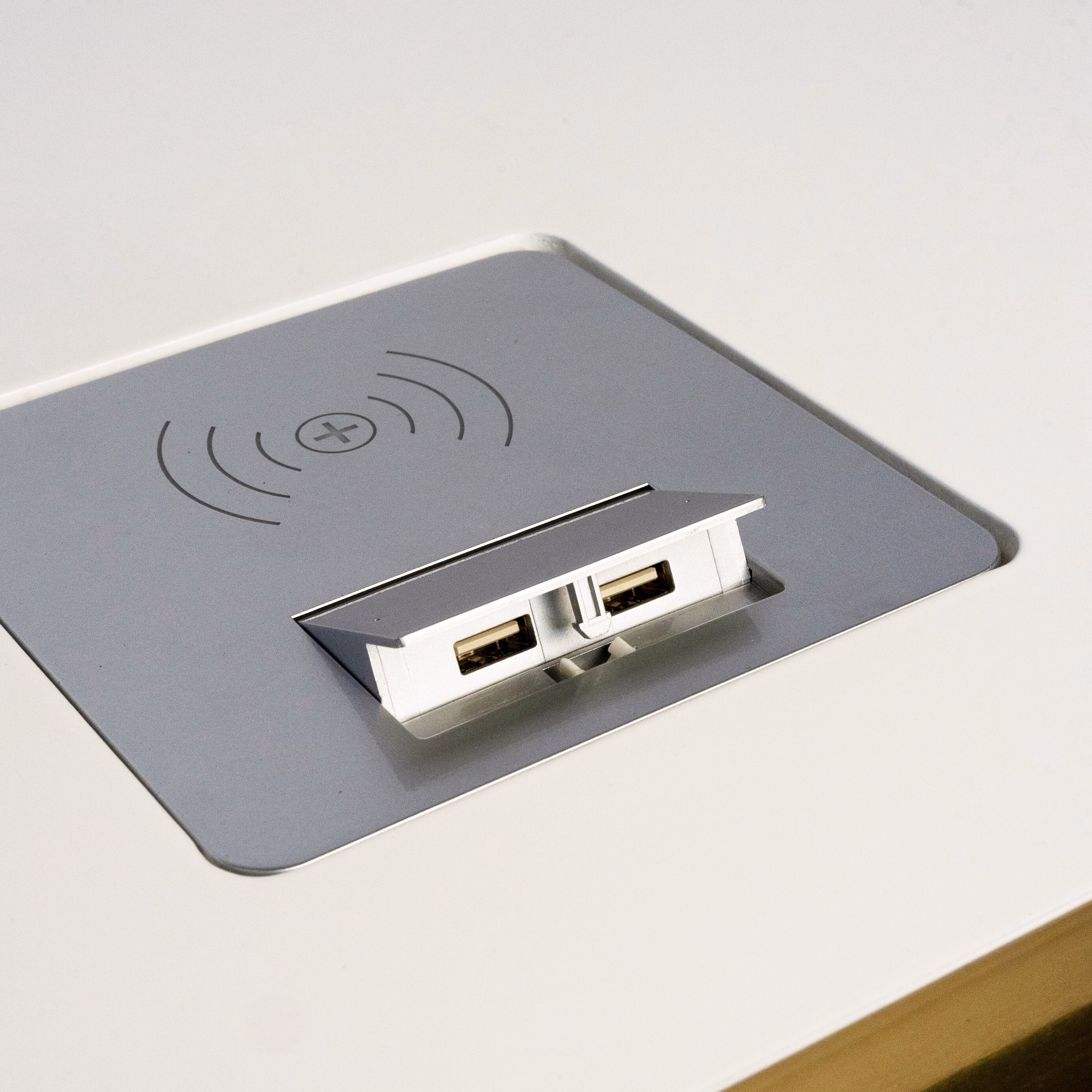 Smart Bedside Table Evolution S01 - Imagen 4