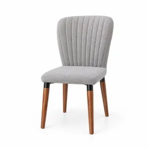 Silla Emi